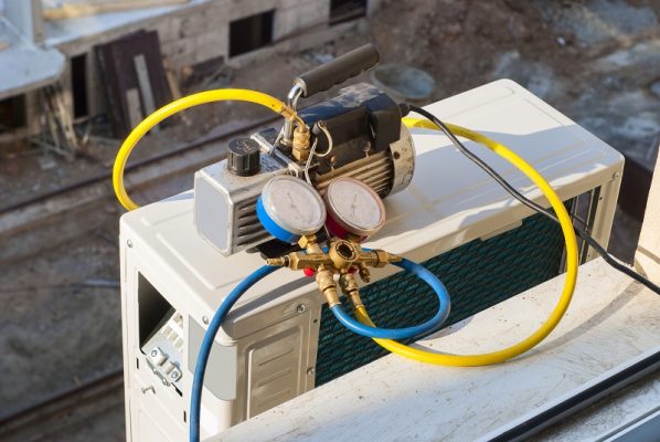 Bơm Gas máy lạnh quận gò vấp