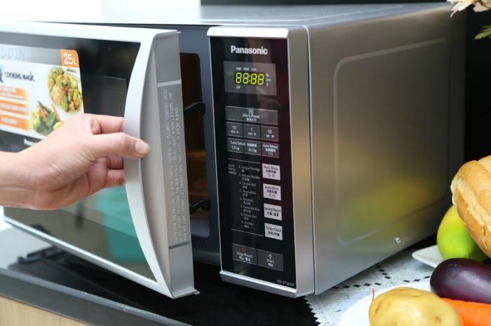 sửa lò vi sóng quận 3 tại nhà