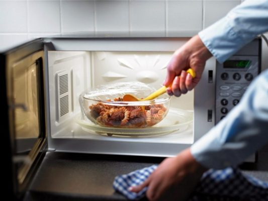 sửa lò vi sóng quận 8 tại nhà