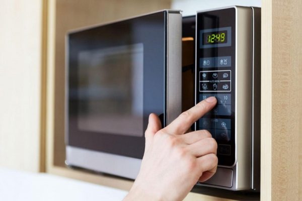 sửa lò vi sóng quận 9 tại nhà
