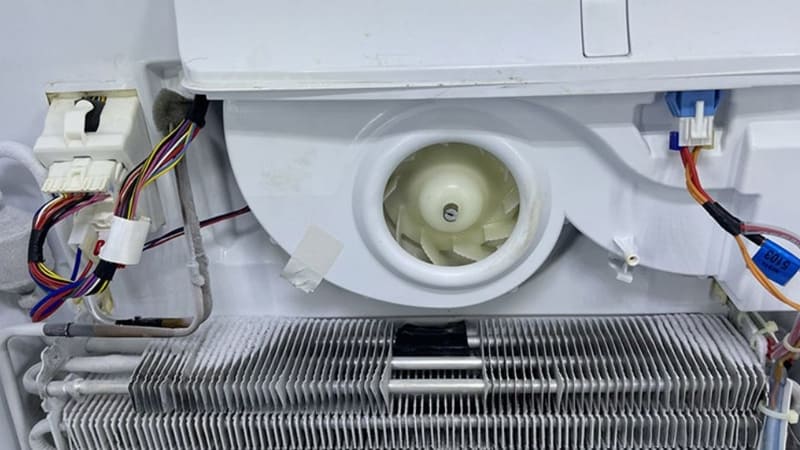 Các bước tự khắc phục mã lỗi F012 tủ lạnh Hitachi tại nhà (2025)